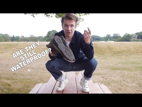 How Do Blundstone Boots Hold Up After 1 Year? Review + Waterproof Test