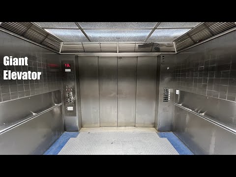 Cool Buttons! GIANT Montgomery Hydraulic Elevator @ O'Hare Airport Tunnel B Concourse - Chicago, IL