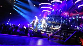 Robbie Williams live @ Prague 2014 - Ain't That a Kick in the Head, Minnie the Moocher