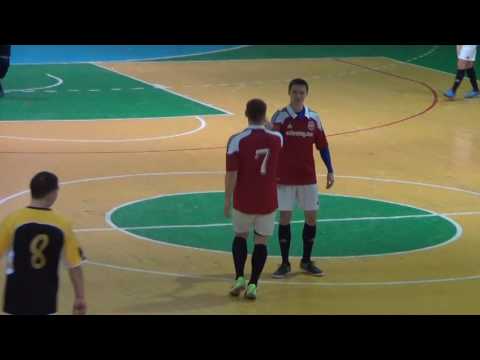 10 11 UA Forming   ZomBee