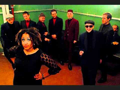 Brandy Butler and The Fonxionaires