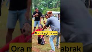 Download lagu Awas, ra minggir tabrak #teguhcilik #jaranan #hiburansegar #kesurupan #lucu #ngakak mp3 Download lagu Awas, ra minggir tabrak #teguhcilik #jaranan #hiburansegar #kesurupan #lucu #ngakak mp3