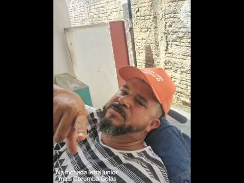 composição de músicas e com Junior mais