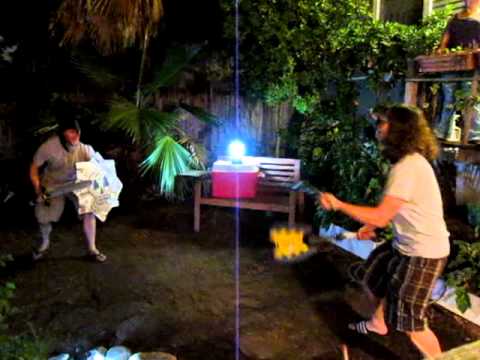 Gouken wields Helmet of Incontinence vs Blanka