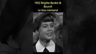 Brigitte Bardot &amp; Bourvil – Scène culte de Le Trou Normand | Comédie française classique