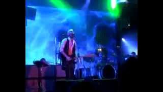 'Going on 16' by Silverchair. New Silverchair song. @ Groovin the Moo, Maitland 2010
