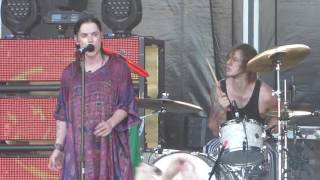 &quot;Young Stars&quot; The Struts@Festival Pier Philadelphia 8/7/16  104.5 Block Party