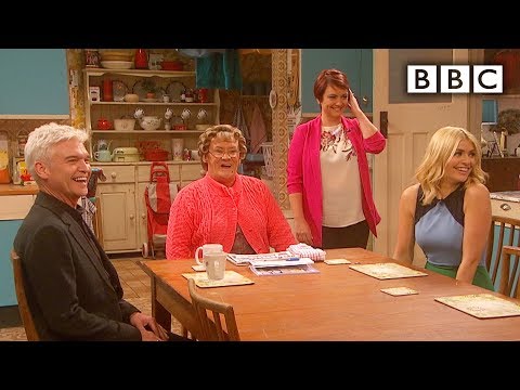 Holly Willoughby and Phillip Schofield in Mrs Brown's kitchen - All Round to Mrs Brown's: Episode 2