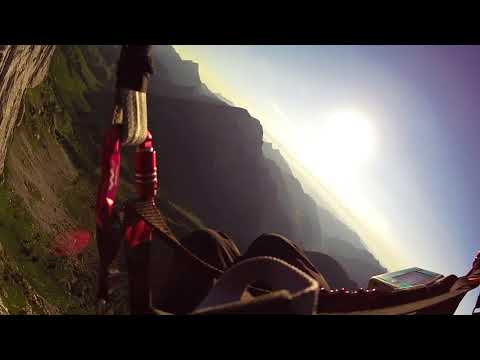 Flight over the Gastlosen in Jaun with WingsOver