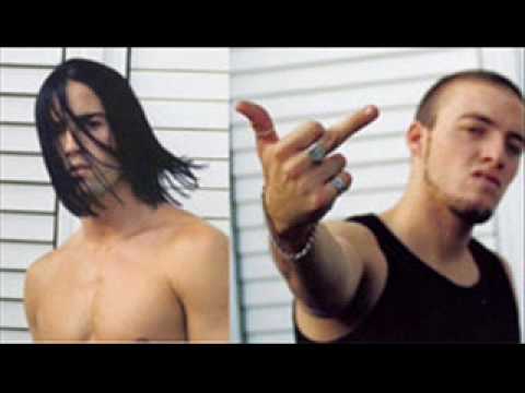 Santaflow & El chulo del megane-  Dando la talla