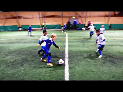 2021-12-18 HooGee/Haukat - EBK/Oranssi