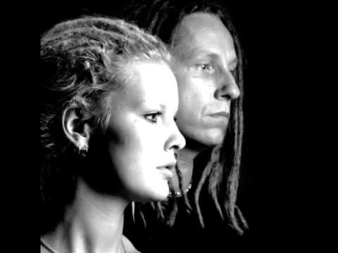 Never Say Die (Judith van Hel / Toto Löhnert) Hallelujah - Leonard Cohen Acoustic Cover