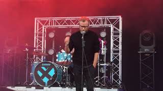Chvrches MY ENEMY LIVE with Matt Berninger, Linz Austria