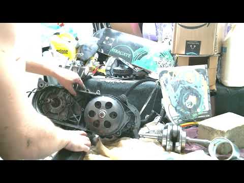 helix cn250 rebuild replacing crankshaft ,water pump and oil seals