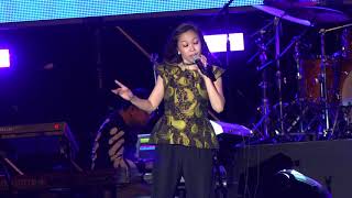 박정현(Lena Park) - 연애중 (Courting) / 딱 좋아 (Just Right) @ 2017.09.16 썸데이페스티벌