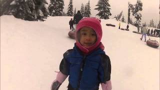 preview picture of video 'Emma Tubing at Snoqualmie Pass - Jan 5, 2013'