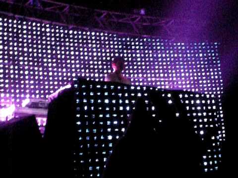 George Acosta ft. Fisher-Tearing Me Apart(DNS Project Remix)