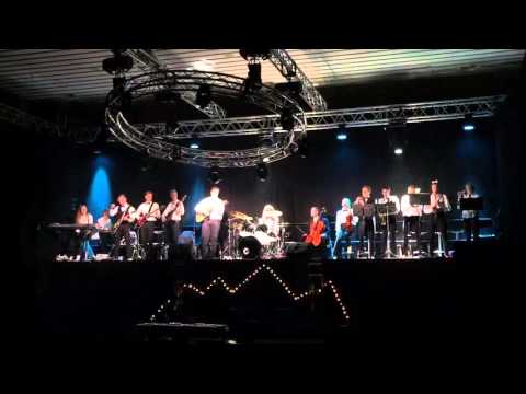 Nadderudrevyen 2016 - Pingvinenes Mars - Bandet