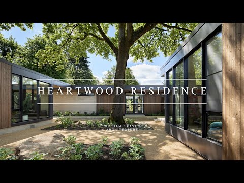 Modernes Hausdesign mit weitem Panorama auf den Fluss