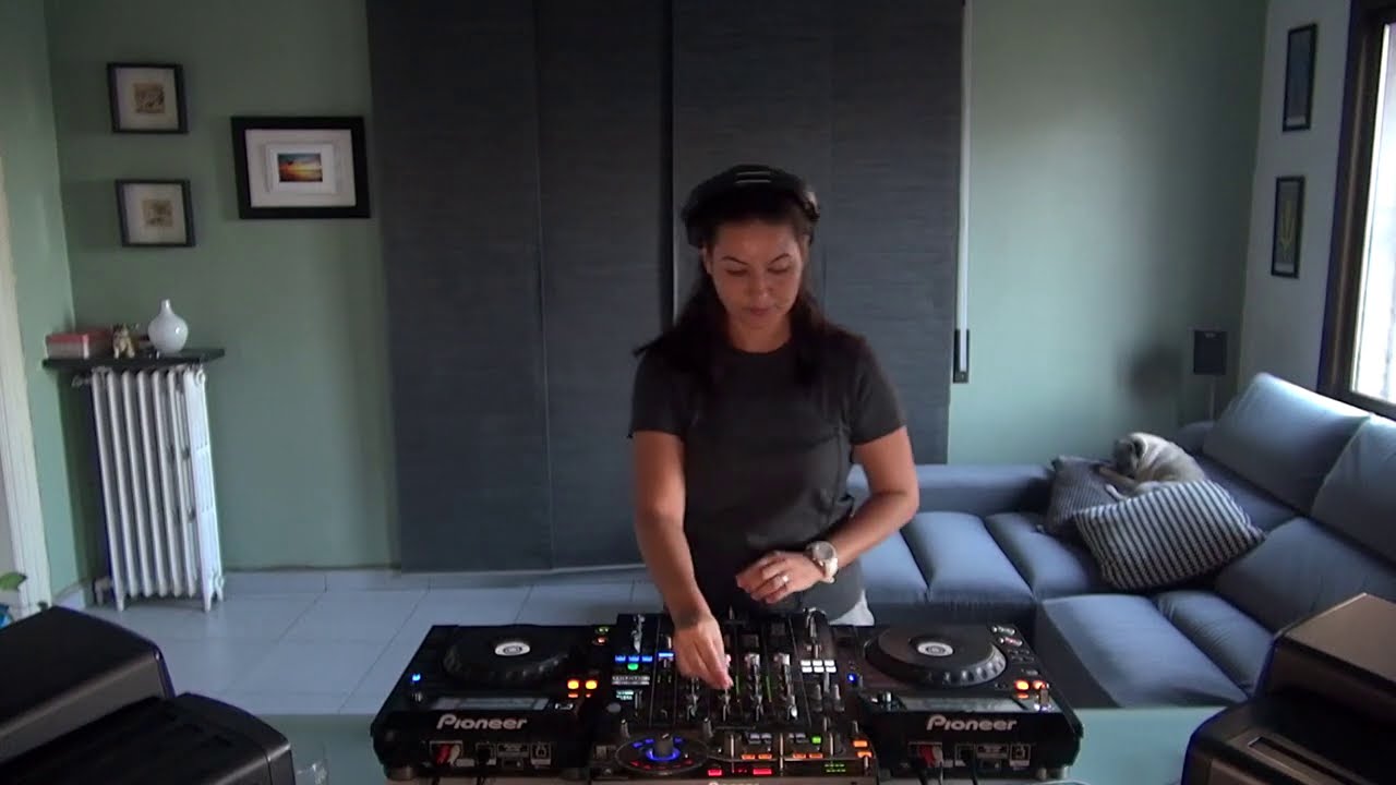 Fernanda Martins - Live @ Home x Tronic Thurdays 2020