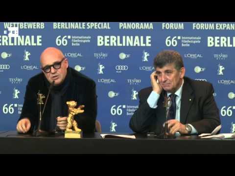 Carla Simón se convirtió en la primera española en ganar el Oso de Oro en Berlinale 2022| ¡HOLA! TV