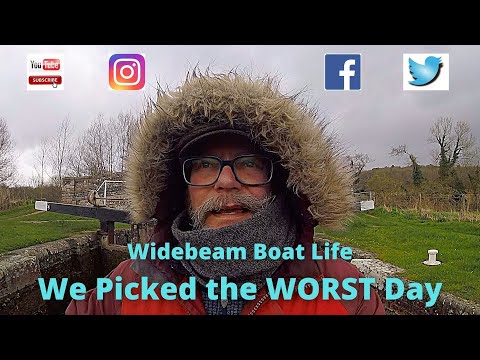 #141 - We Picked the Worst Day: Widebeam Boat Life
