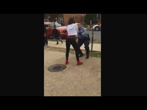 Μην παραχαρασετε την Ιστορια by 2j