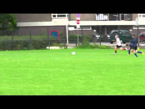 3 sept 2014 PVC D1 - VV De Meern D3 oefenwedstr 7-1 Schot Robin