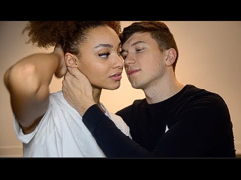 25 TYPES OF KISSES!! PART 1