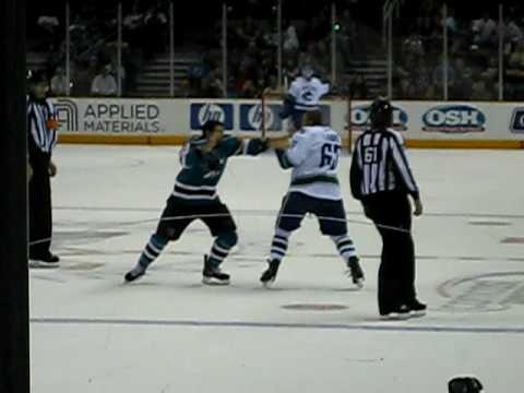 Pierre-Cedric Labrie vs Dan Hinote