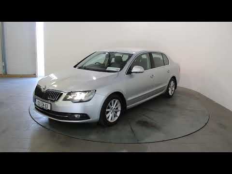 Skoda Superb 1.6 TDI 105HP Ambition Greenline - Image 2