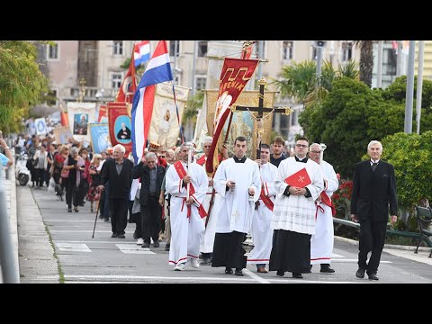 Procesija i sveta misa ulicama Šibenika povodom blagdana sv. Mihovila
