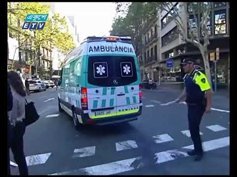 স্পেনের বার্সেলোনার গাড়ি হামলার পর পাশের শহর ক্যামব্রিলসে দ্বিতীয় হামলার সময় পুলিশের গুলিতে চারজন নিহত