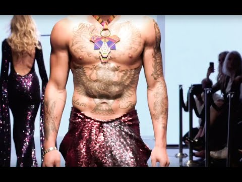 Designer Michael Costello Runway Show LA Fashion Week 2018 / LAFW Spring Summer 2019