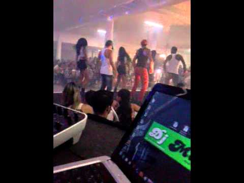 Dj marlon itauna mg 37 9964 2791 AKI SUA FESTA ACO