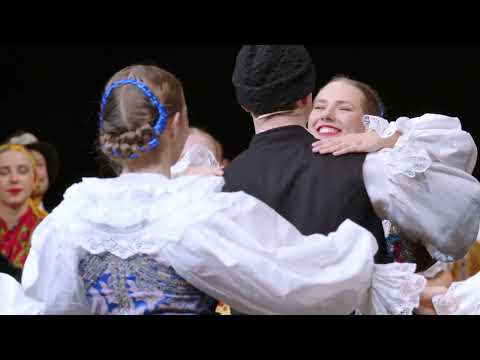 Kolo Slavuj - Čajtanski čestitari (Live at Volkstheater #1)