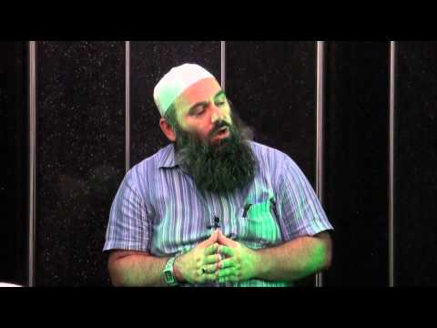 1. Namazi i Natës me Hoxhë Bekir Halimi (Ramazan 2012 - Xhamia Kapëxhë Hamza)