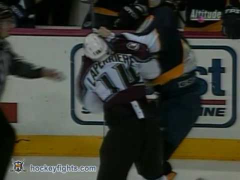 Ian Laperriere vs Shea Weber Nov 11, 2006
