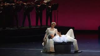 New York City Opera: Cruzar la Cara de la Luna