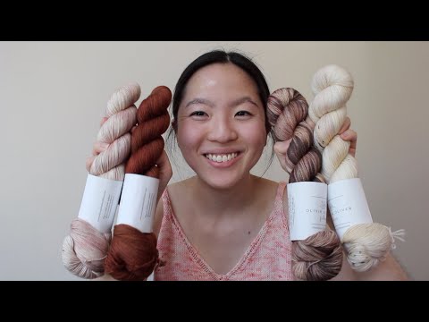 arieknits Ep. 28 - My First Time Helical Striping and My First Olivia and Oliver Fibers Yarn!