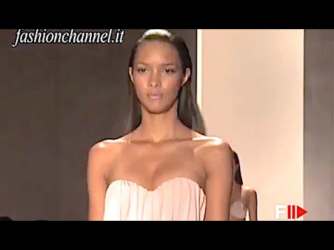 ADRIANA DEGREAS Spring 2012 Milan - Fashion Channel