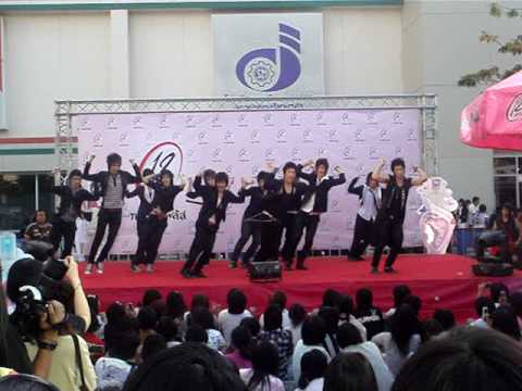 ULZZang Dance Cover @12Plus Dance Contest 23/11/08