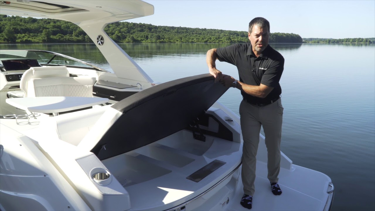 Sea Ray SLX 310 Product Walkthrough