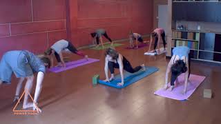 1 hour Yoga Flow with Byron hip openers