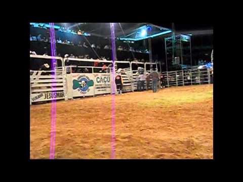 Expocaçu 2011.  10 Anos Proporcionando o que  há de  Melhor ..