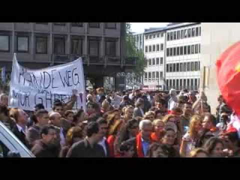 Demo vor dem  Kölner Dom 25.4.2009