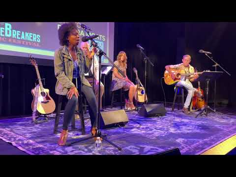 Promotional video thumbnail 2 for Akeylah Simone
