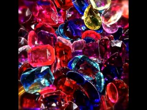 Wais P feat. Roc Marciano - Put Jewels On It (prod. by Statik Selektah)