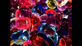 Wais P feat. Roc Marciano - Put Jewels On It (prod. by Statik Selektah)