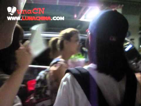 [Fancam] 110815 f(Luna) - After Coyote Ugly Musical (Last Show)